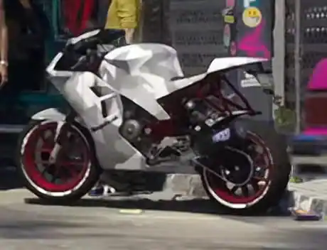 Carbon RS design comparison image; not a GTA VI gameplay screenshot