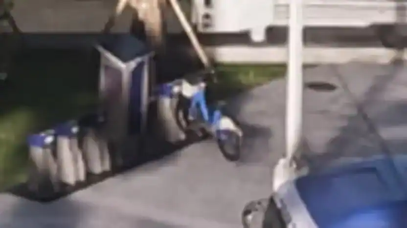 Lombike design comparison image; not a GTA VI gameplay screenshot